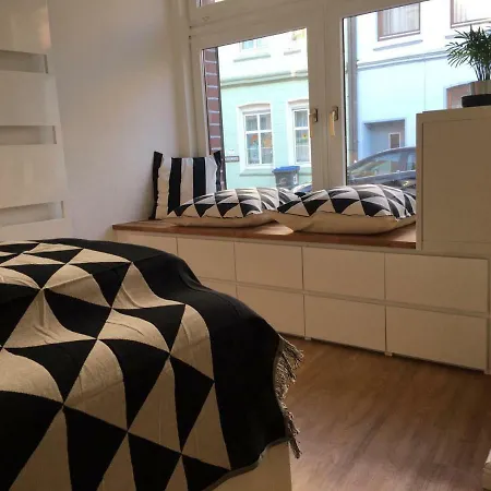 Daire Zentral Gelegenes Ferienzimmer Moellner Seestrasse *